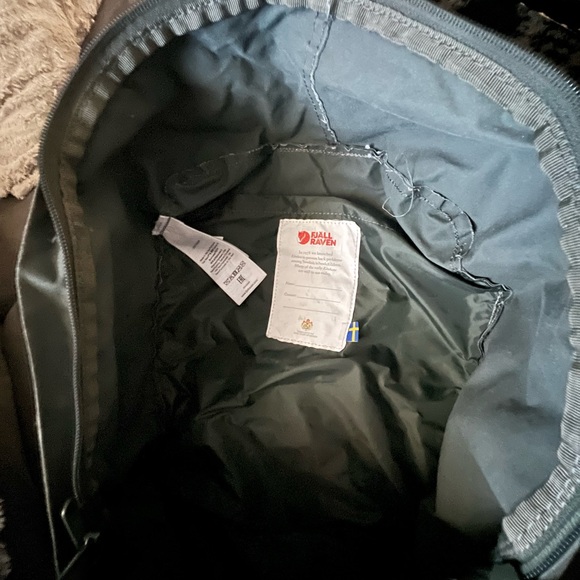 Kånken Green Backpack - Picture 6 of 9